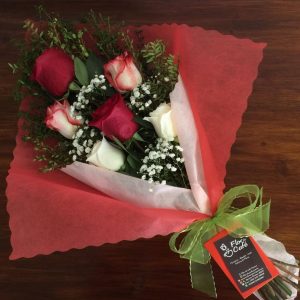 Bouquet 6 Rosas Importadas